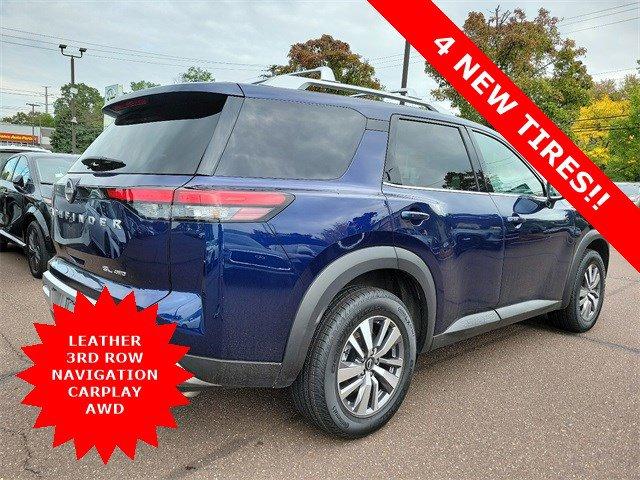 2023 nissan pathfinder sl