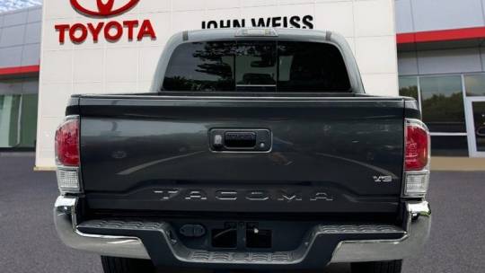 2022 toyota tacoma