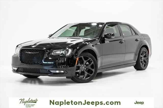 2022 chrysler 300 s