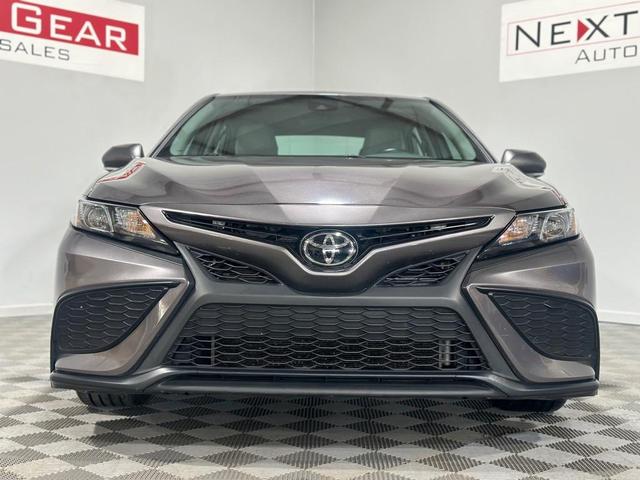 2023 toyota camry se nightshade