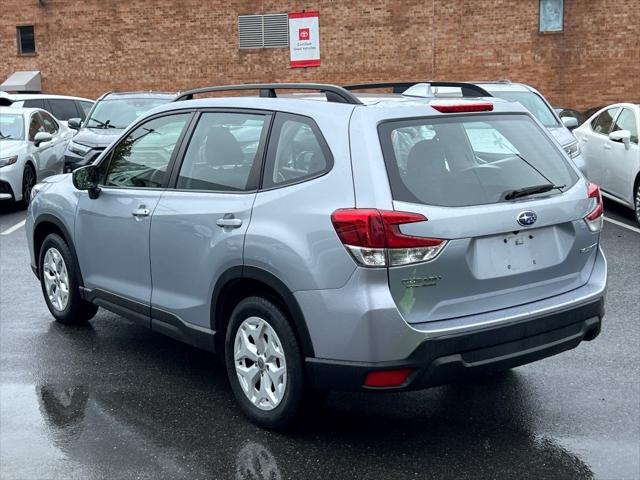 2021 subaru forester base