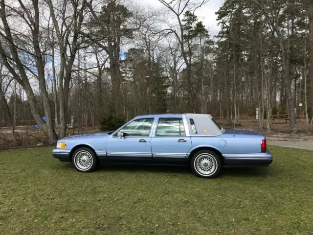 1994 lincoln town car - royal palm edition