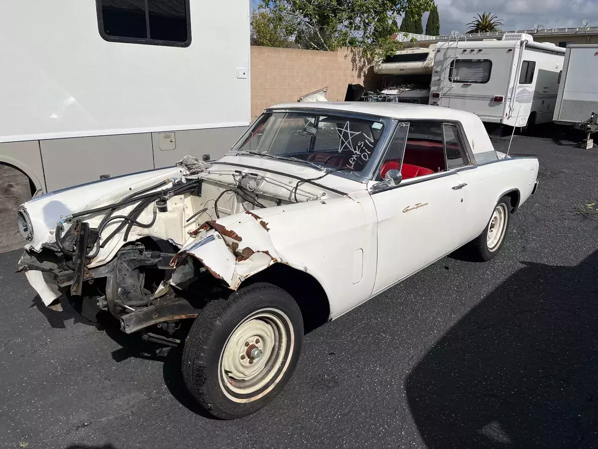 1962 studebaker gt hawk 4spd!! front end damage. salvage. no motor or trans
