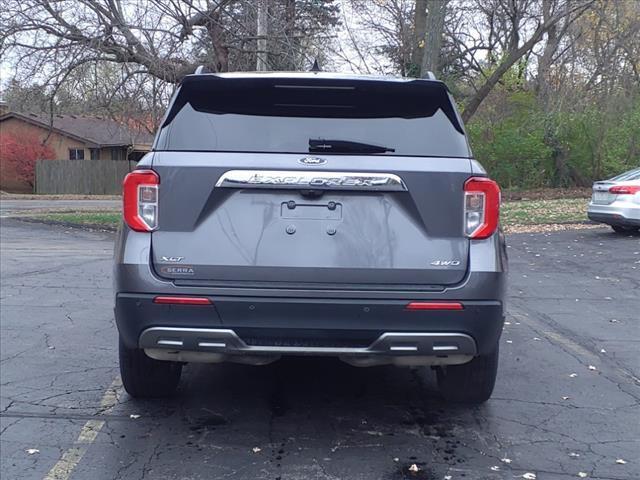 2022 ford explorer xlt