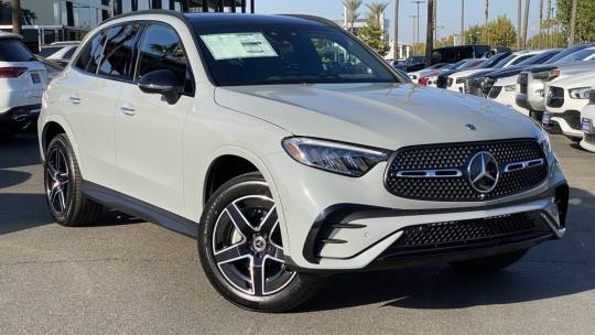 2025 Mercedes-Benz GLC