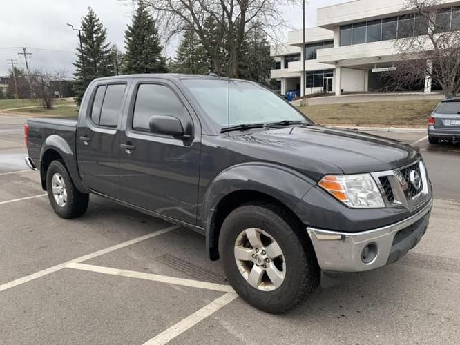 2011 nissan frontier crew cab sv pickup 4d 5 ft in delano, minnesota