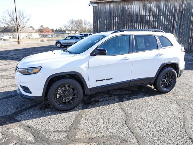 2023 jeep cherokee altitude