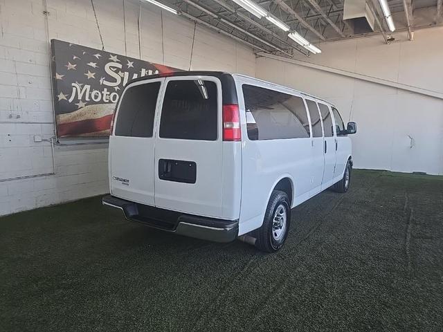 2015 chevrolet express 3500 lt