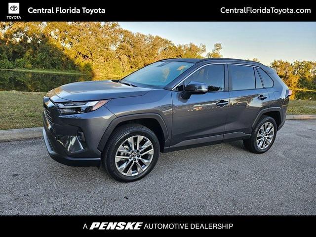 2022 toyota rav4 xle premium