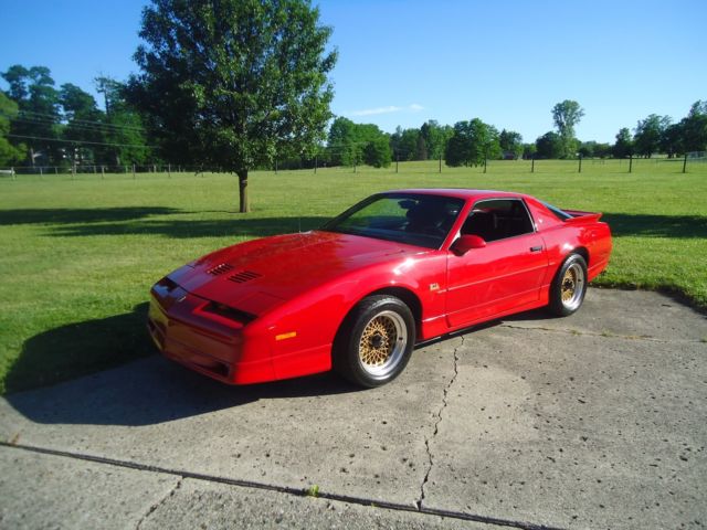 1987 trans am gta - immaculate -45,092 miles- ws6 - digital dash - 350 engine
