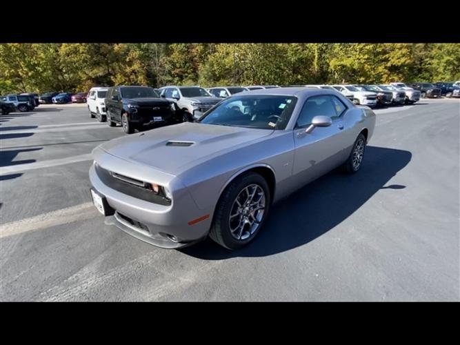 used 2017 dodge challenger gt
