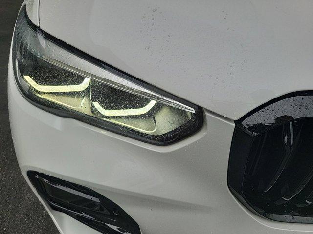 2022 bmw x5 m50i