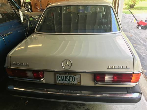 mercedes-benz 1981 300d