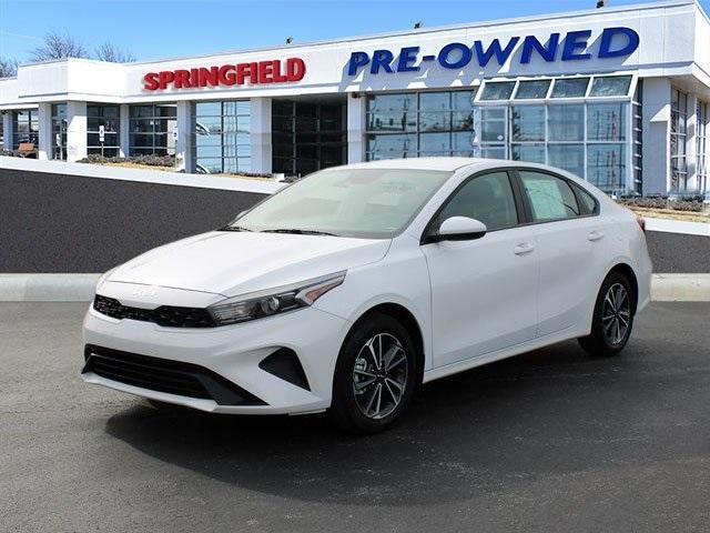 2024 kia forte lxs