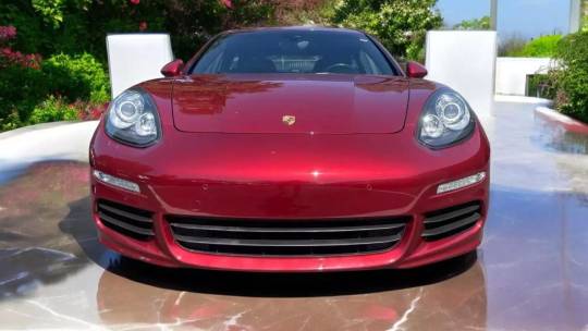 2016 Porsche Panamera