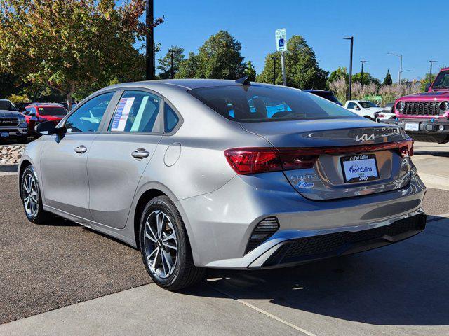 2022 kia forte lxs