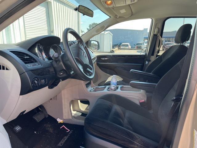 2014 dodge grand caravan sxt