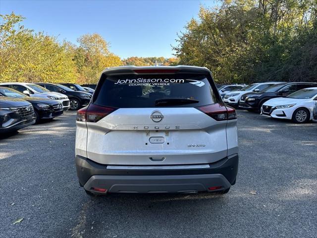 2023 nissan rogue sv