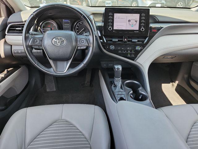 2021 toyota camry se