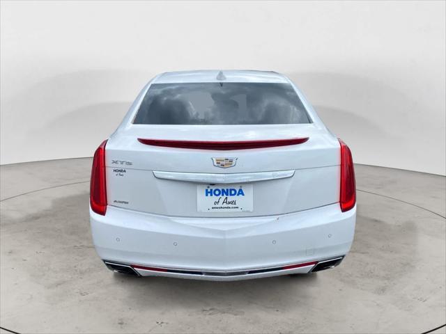 2017 cadillac xts luxury