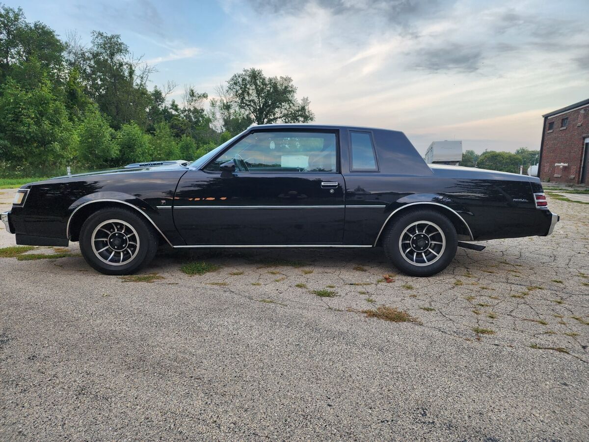 1987 buick regal turbo t 3.8 liter turbo solid roof car
