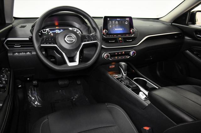2021 nissan altima 2.5 sv