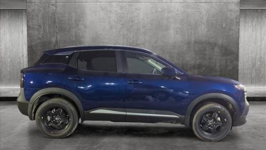 2025 Nissan Kicks