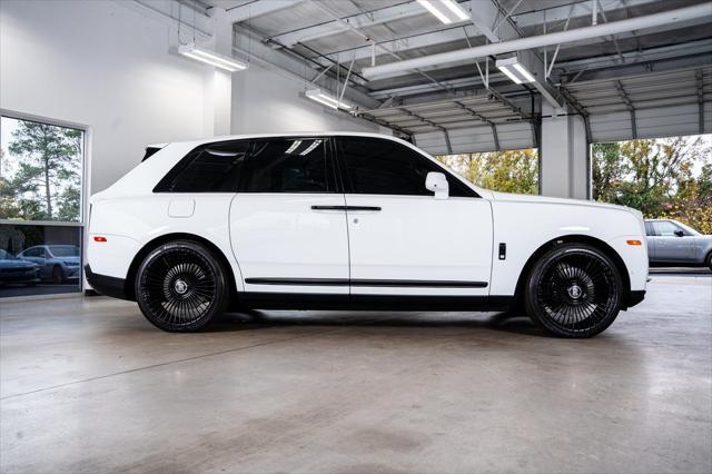 2019 rolls-royce cullinan base