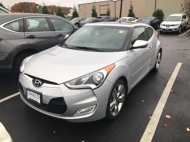 2016 hyundai veloster base 3dr coupe 6m w/black seats for sale in johnston, rhode island