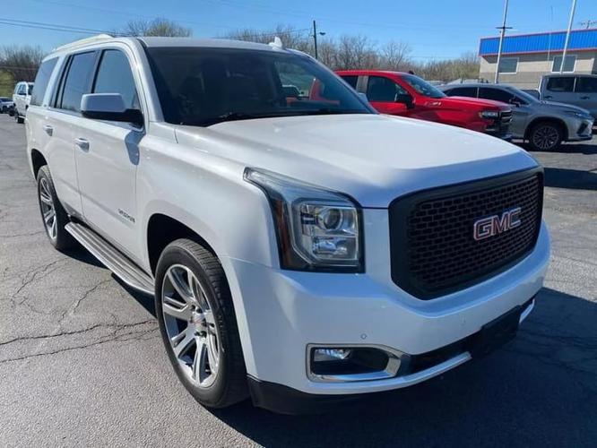 2017 gmc yukon slt 4x4 in harrisonville, missouri