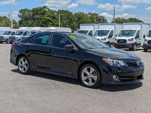 2014 toyota camry se in sarasota, florida