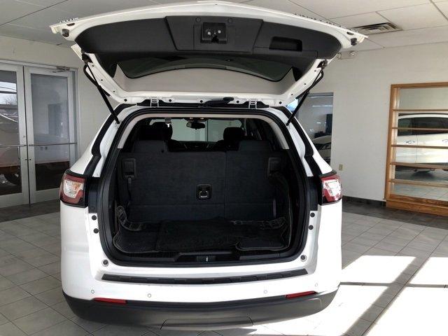 used 2015 chevrolet traverse awd lt w/ 1lt hutchinson, ks 67502 for sale in hutchinson, kansas