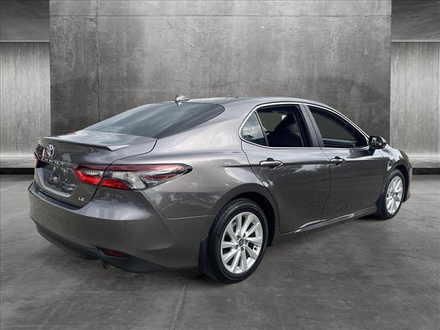 2023 toyota camry le