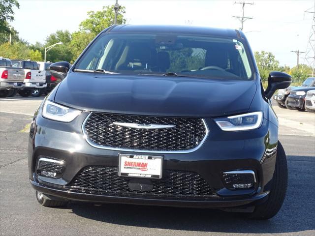2023 chrysler pacifica hybrid touring l