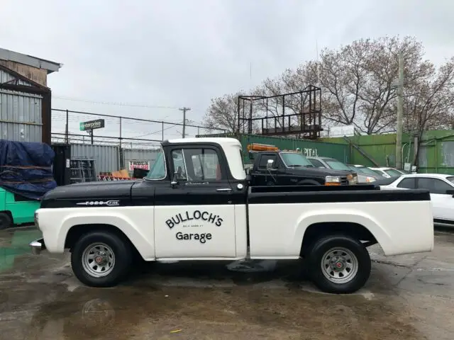 1960 ford f100 custom,really nice pickup,brand new crate engine & trans