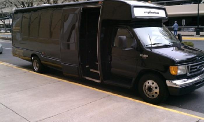 limo bus bus ford e 450 20 pass in alexandria, va