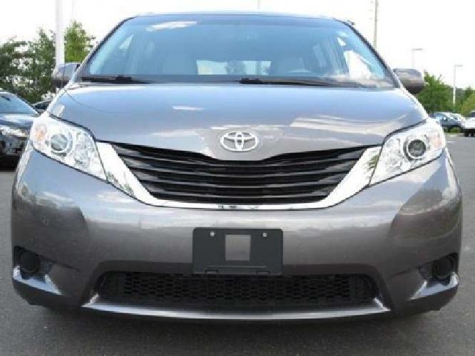 2011 toyota sienna le in gainesville, fl