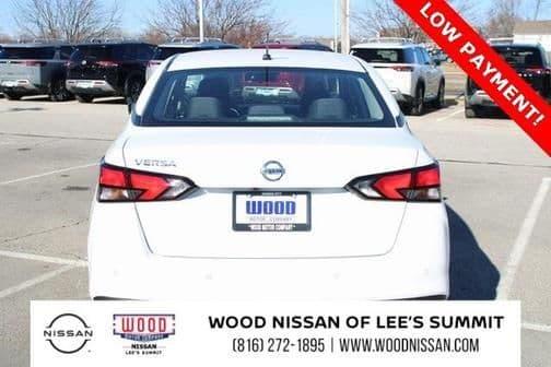 2021 nissan versa in northwoods, illinois