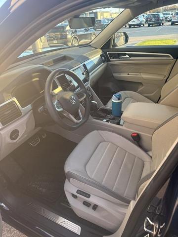 2023 volkswagen atlas 3.6l sel premium r-line