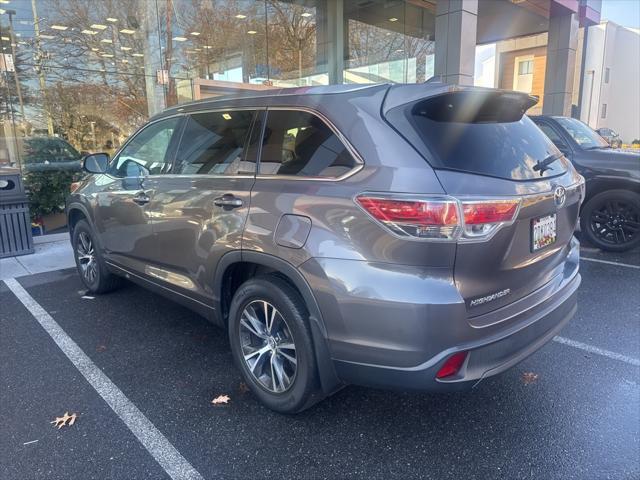2016 toyota highlander xle