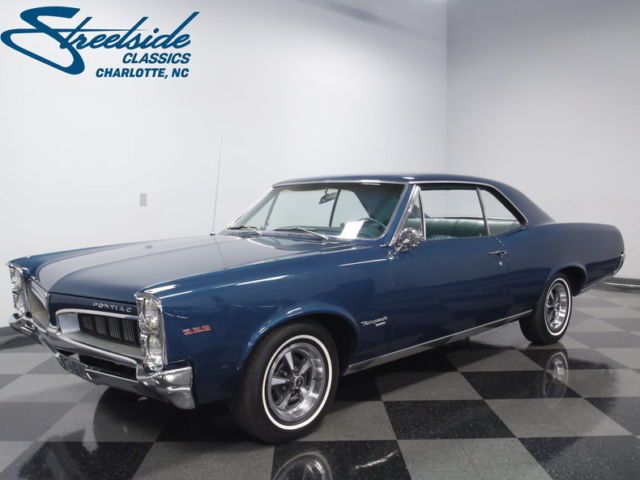 326 v8, 2spd auto, correct color combo, clean in/out, runs & drives well, nice!
