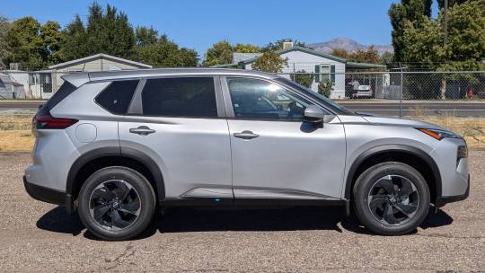 2024 Nissan Rogue