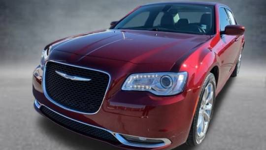 2018 Chrysler 300
