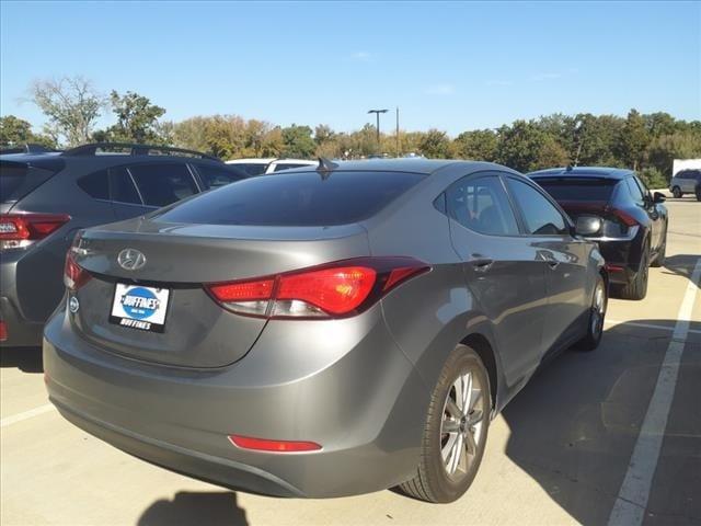 2014 hyundai elantra se