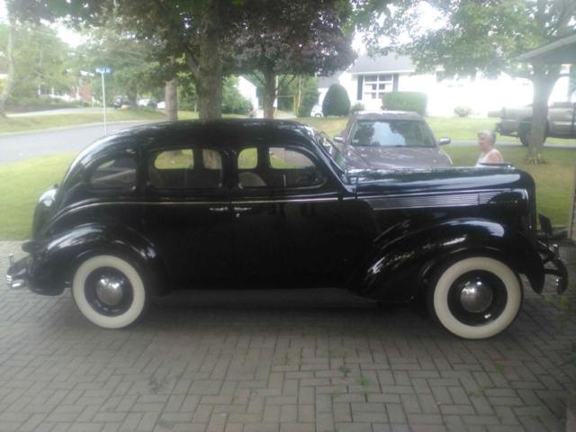 1937 desoto restored.. have a look !! nice ride !! lowered reserve $$