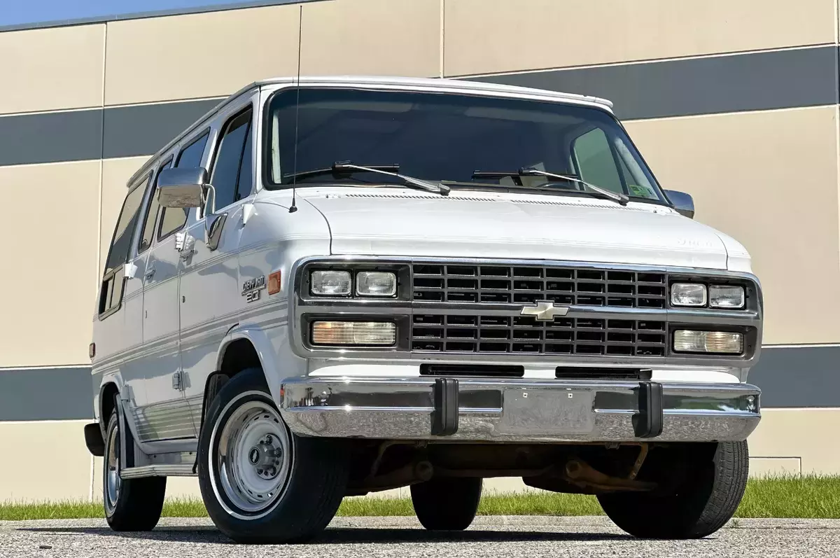 no reserve 50k miles chevrolet g20 conversion van camper dodge ram econoline