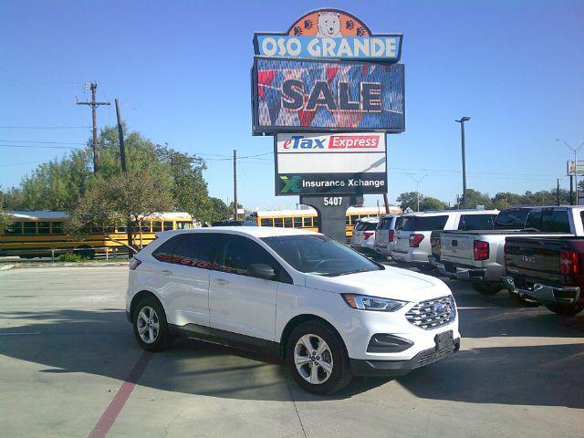 2019 ford edge se