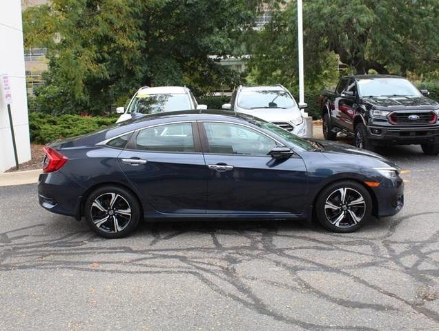 2016 honda civic touring