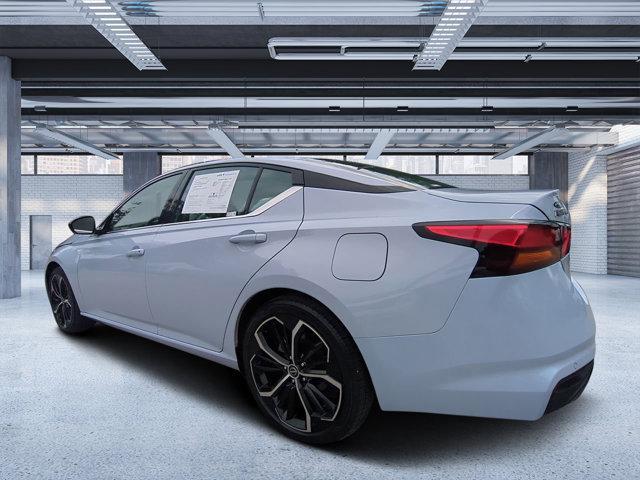 2024 nissan altima sr fwd