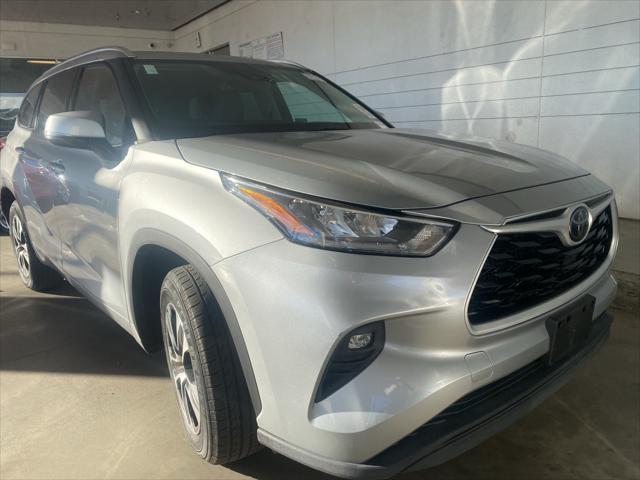 2020 toyota highlander xle